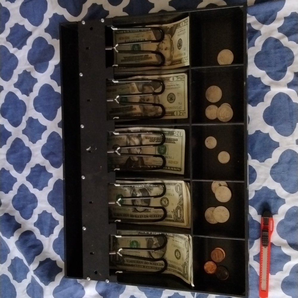 5 well Cash register drawer $28.